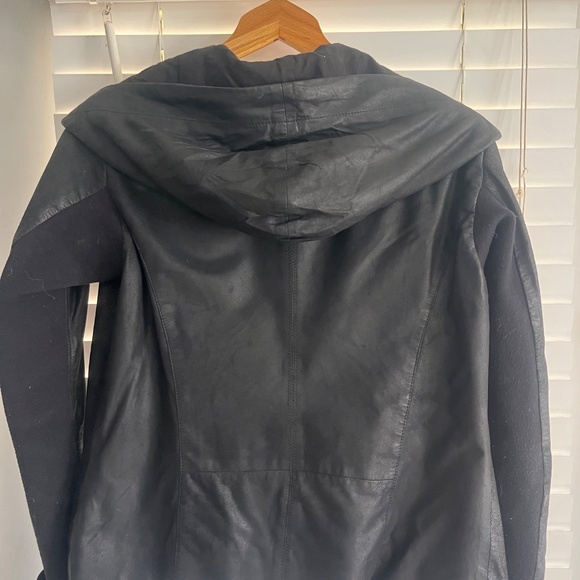 Hooded Leather Jacket - Picture 6 of 7